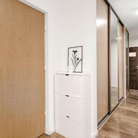 Chill Apartments Fieldorfa Warsaw Exterior photo